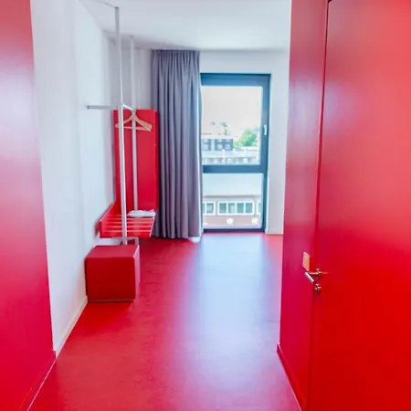 Havenhostel Hotel 3*